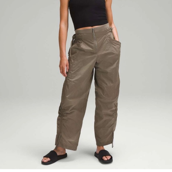 lululemon athletica Pants - Lululemon Cinchable Wide Leg High Rise Pant 2023